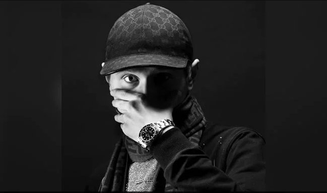 Изрешетан пред зграда: Убиството на 19-годишен рапер ја вознемири Шведска