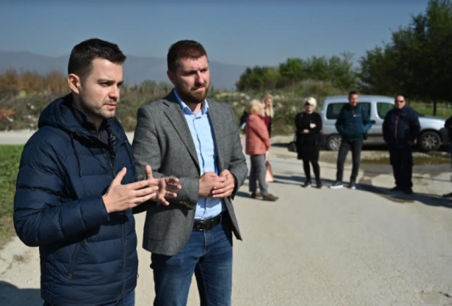 Муцунски на терен во Аеродром, ги мапираше дивите депонии во општината