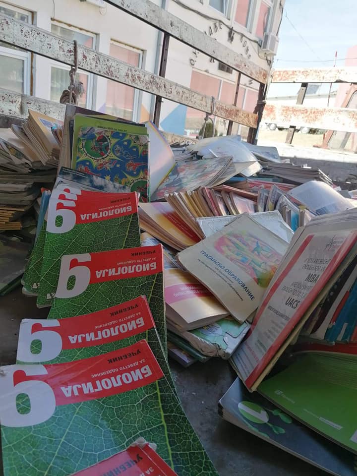 Мицкоски: Само кај нас знаењето завршува на депонија