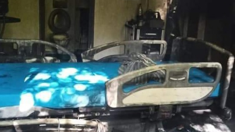 Истрагата за пожарот во романската болница се води како „Убиство“