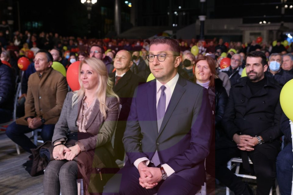 Mицкоски: На митингот во Кичево имаше многу Албанци, ме направија горд