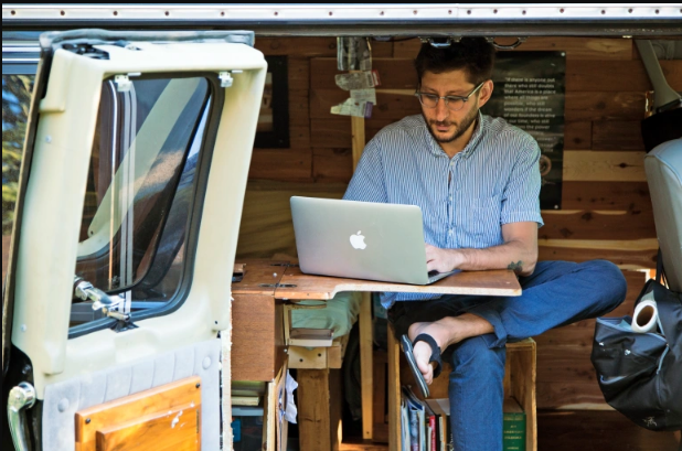 Блинкен го поздрави ослободувањето на американскиот новинар во Мјанмар