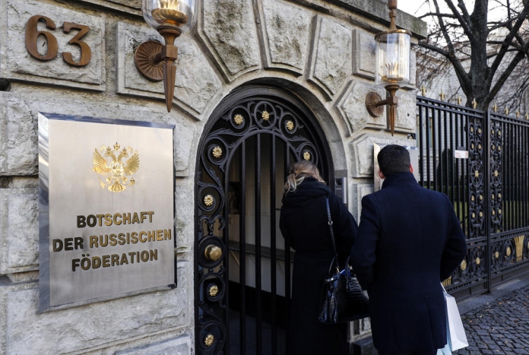 Руски дипломат најден мртов кај амбасадата во Берлин