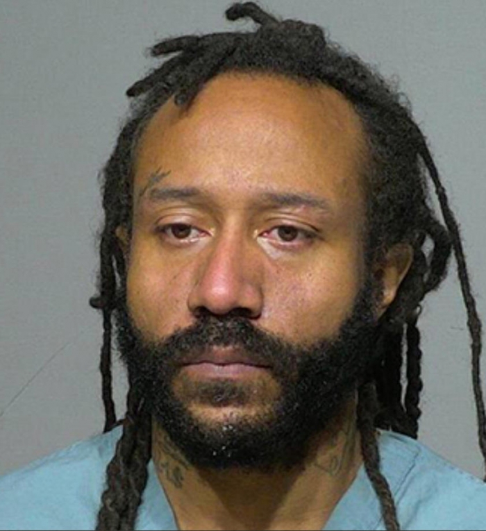 САД: Напаѓачот на божиќната поворка сослушан на суд, бројот на жртви се зголеми на шест