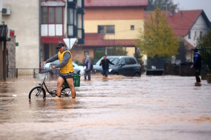 Сараево под вода поради обилните врнежи