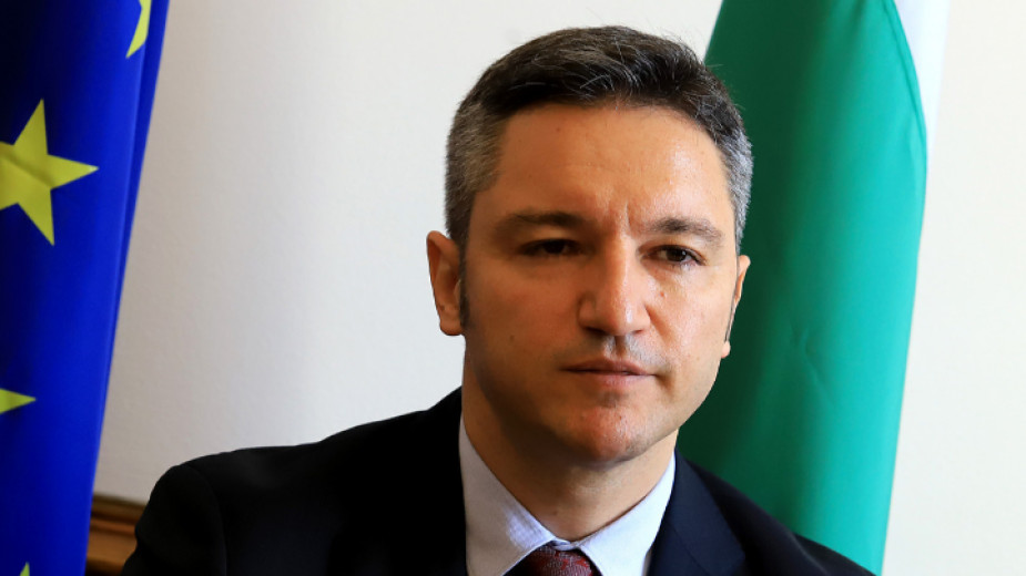 Винегин: Позицијата на Бугарија за Република Македонија не е променета