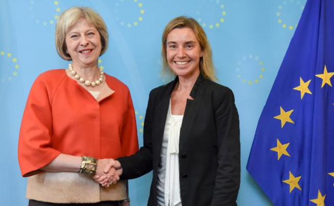 НАТО бара нов генсек, фаворити Фредерика Могерини, Тереза Меј, Марк Руте, Клаус Јоханис