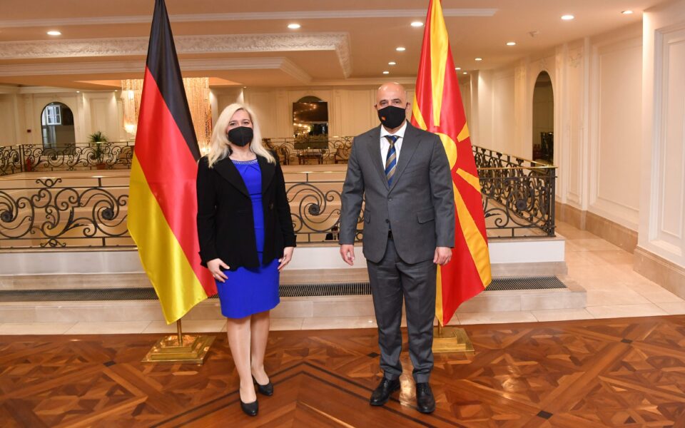 Ковачевски – Хулм: Важен е развојот на Македонија по европскиот пат и за Западен Балкан и за ЕУ