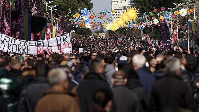 Јавниот долг на Албанија изнесува 63,27 отсто од БДП