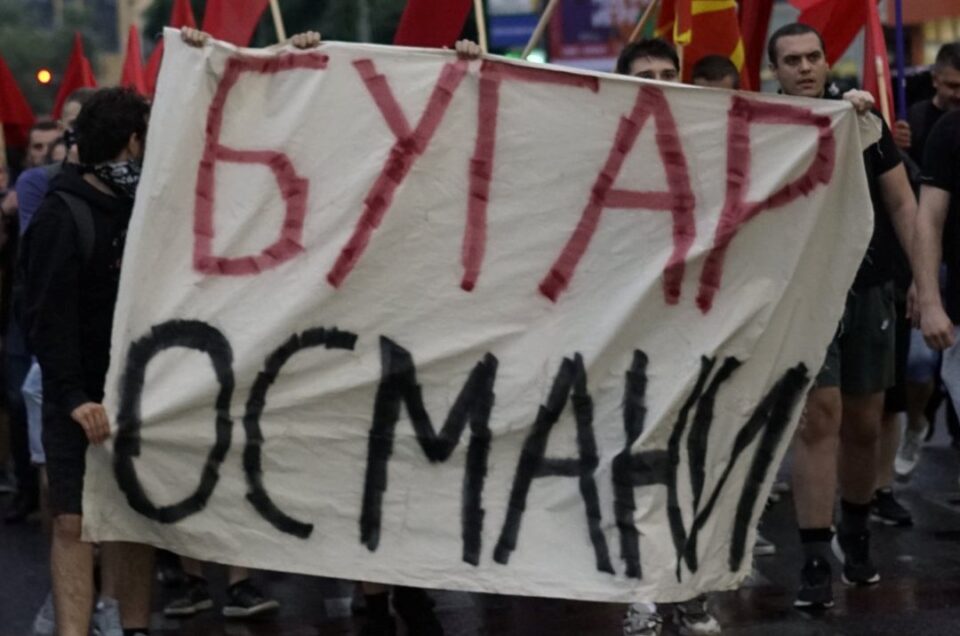 Ќе ги смирува зовриените страсти: Шефот на дипломатијата Османи во посета на Софија