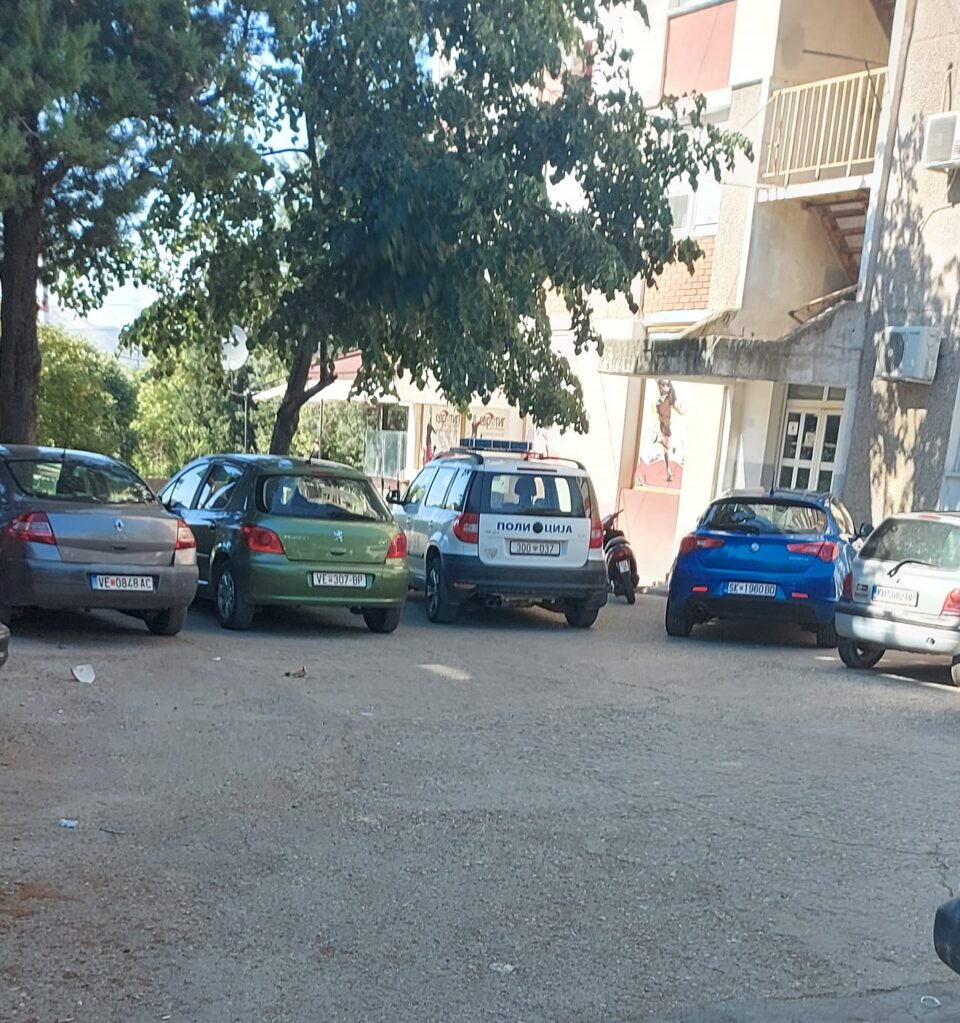 Полицијата ги чува пратениците по денешното гласање