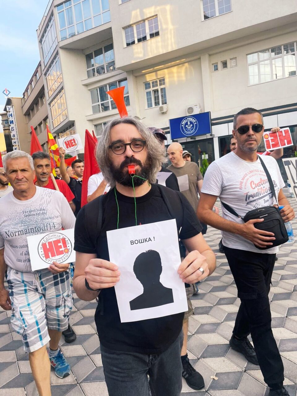 Апасиев за Пендаровски: Вошка