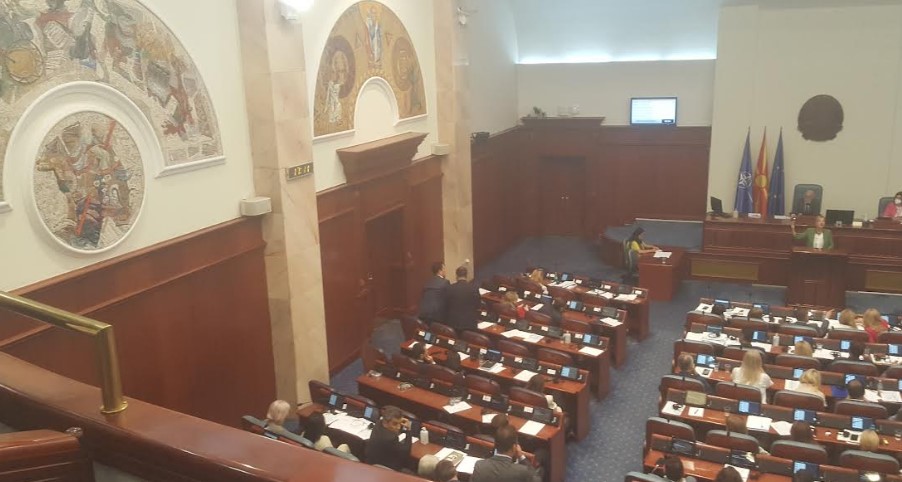 Продолжи расправата за францускиот предлог