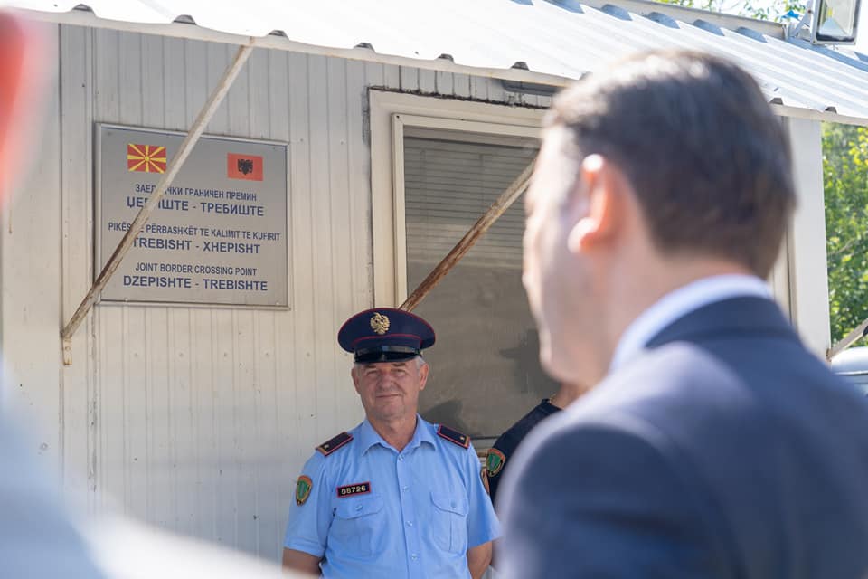 Промена на режимот на работа на ГП „Џепиште Требиште“ побарале Македонците од Голо Брдо од Османи