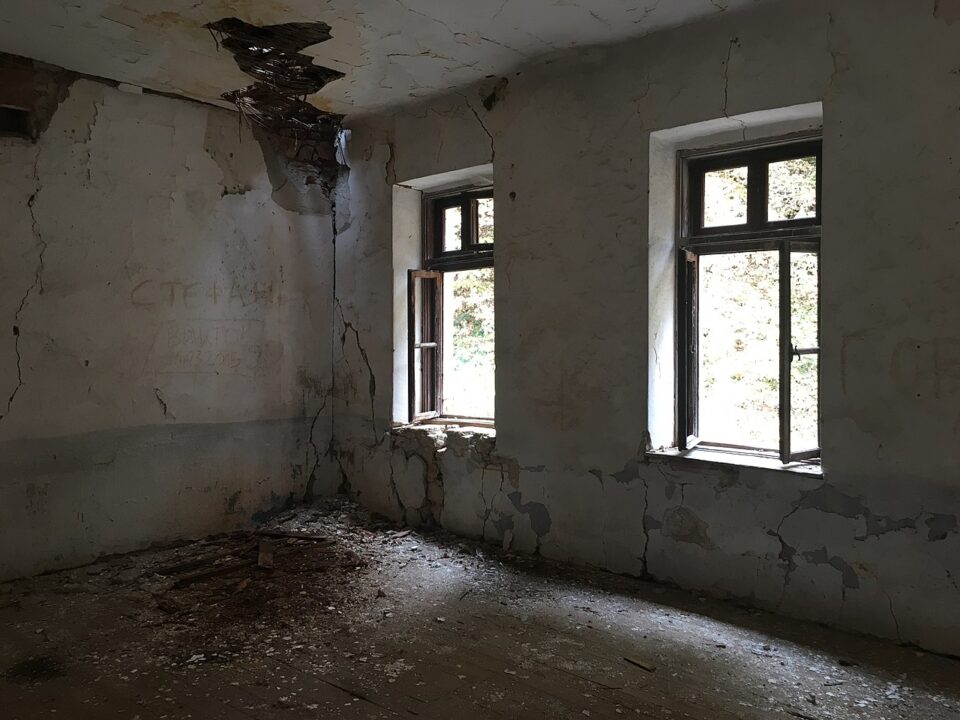 Со „смрт на фашизмот“ – „слобода на народот“ започнал првиот училиштен час на македонски јазик во 1943