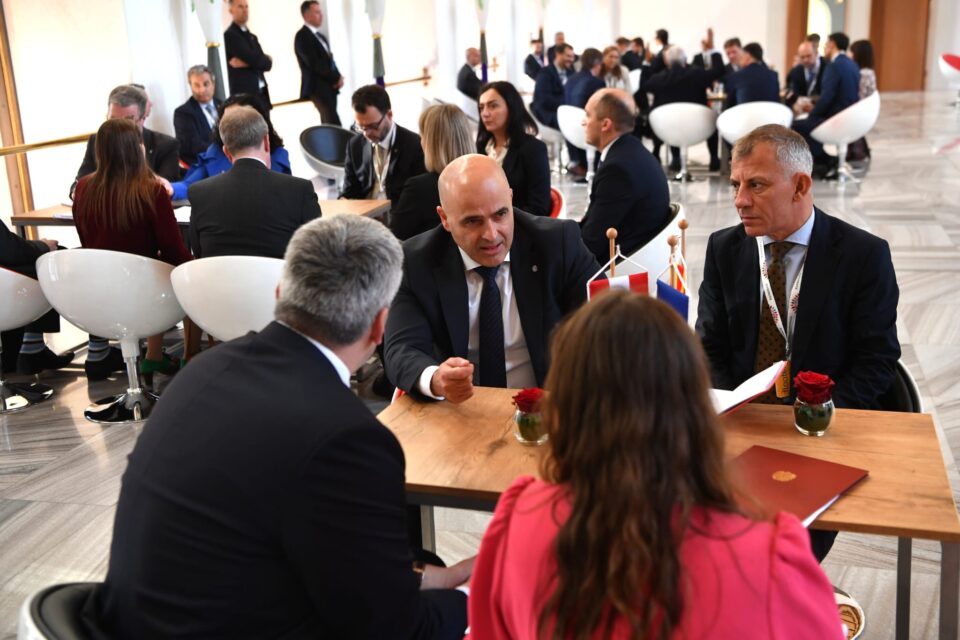 Средба на Ковачевски – Нехамер во Прага: Австрија е силен поддржувач на Македонија и регионот да се дел од ЕУ