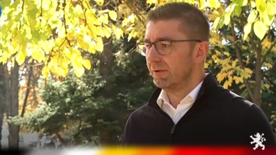 Мицкоски: Ако навистина има пријателство и добрососедство, зошто на отворањето не дојде претставник од владата како што бугарски политичари дојдоа во Битола и Охрид?