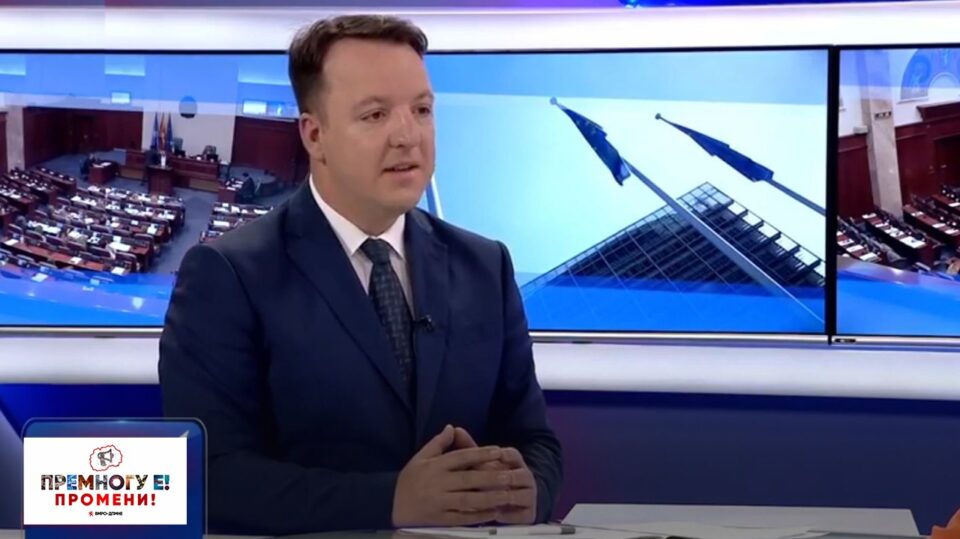 Николоски: Претседателот на Собранието и претседателката на Комисијата за избори и именувања имаат карта во еден правец за кривична одговорност во случајот избор на уставни судии