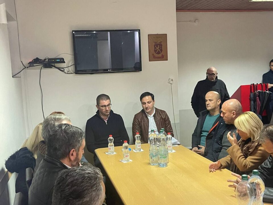 Мицкоски од Гостивар: Потребно е заеднички да се сплотиме за промени, само така ќе се избориме за иднината на Македонија