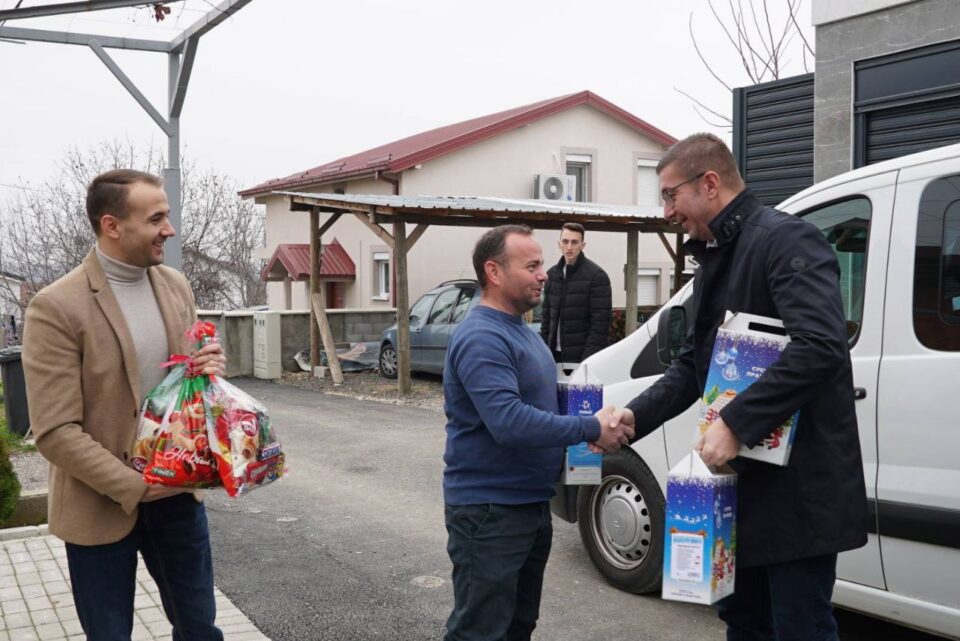 Мицкоски: Ова се хероите на сегашното време, луѓе за кои вреди секоја наша борба за промени и за подобро