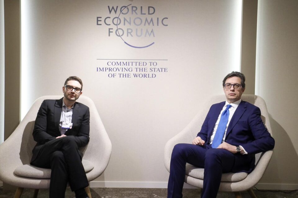 Пендаровски се сретна со пријателот Александар Сорос во Давос