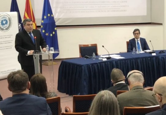 Маричиќ: Погледнете ги Хрватска, Словенија, Бугарија и споредете ги како изгледале пред членството во ЕУ а како изгледаат денес