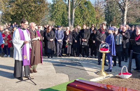 Погребан Чиро Блажевиќ