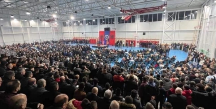 Стафаи: 60 илјади евра од министерството на Груби, наместо за училишта и градинки завршија за неговите војници од порталите кои деноноќно клеветат