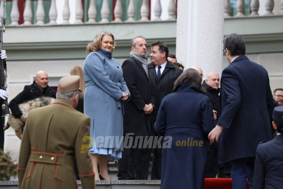 За таа лага ќе се видиме на суд – му порача Петровска на Ковачки