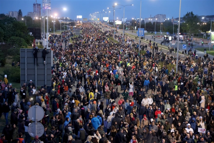 Во Белград денеска ќе се одржи петтиот протест „Србија против насилството“