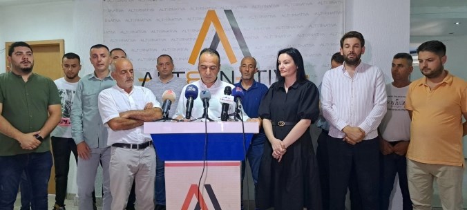 Не е само ДУИ: Врие и во Алтернатива