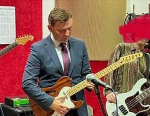 Најголемиот донатор на ДУИ, фирмата „Еуровиа“ на поклон од Бујар Османи  доби 1.8 милиони евра државни пари