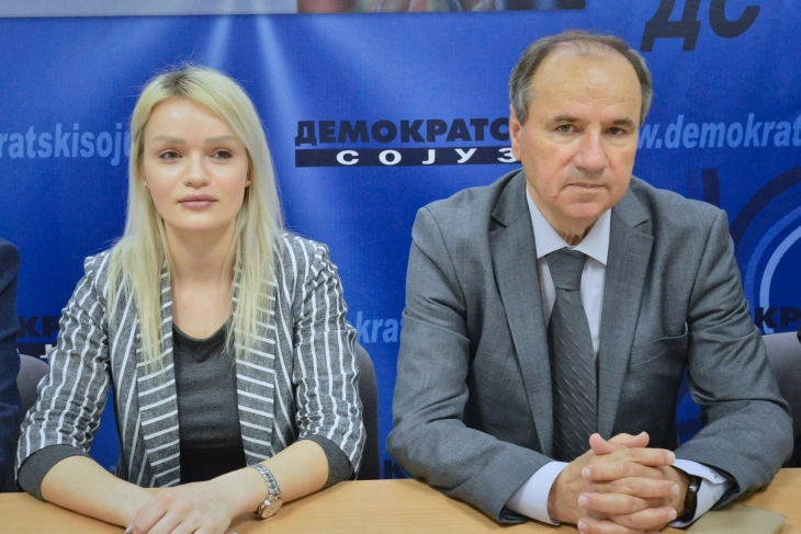 Демократски сојуз: Османи му прави лоша услуга на Груевски