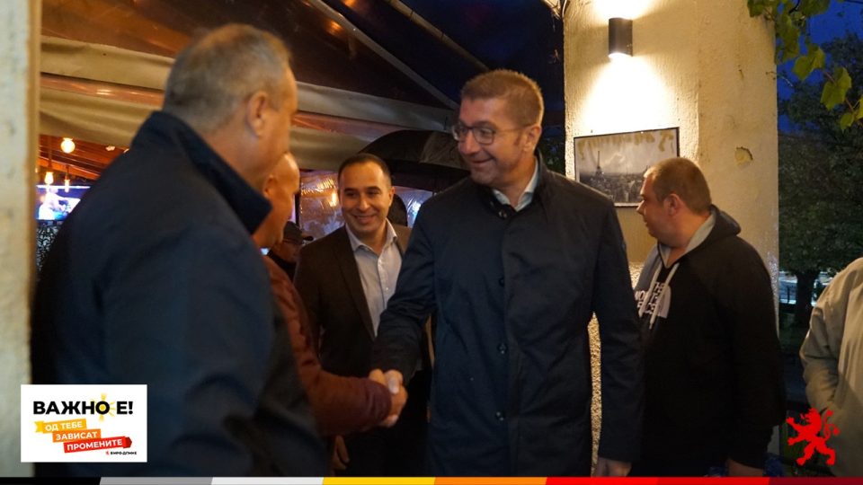 До секој еден глас е дојдено, затоа што следните избори и претседателски и парламентарни се референдумско изјаснување во која насока ќе движи Македонија